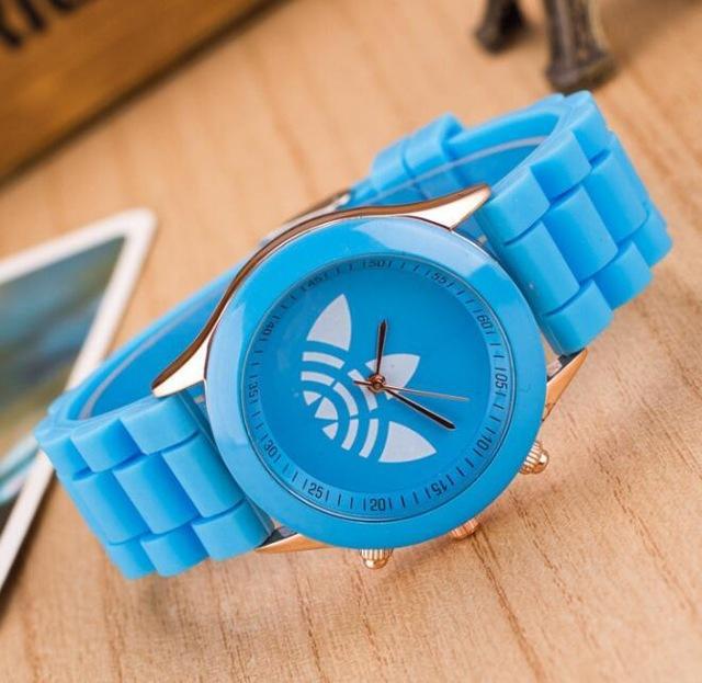 IcoolGadgeets New famous brand women sports watch casual fashion silicone dress watches women quartz wristwatches Zegarek Damski